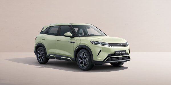 BYD Atto 2 BEV: Atto 2 BEV z předního bočního pohledu
